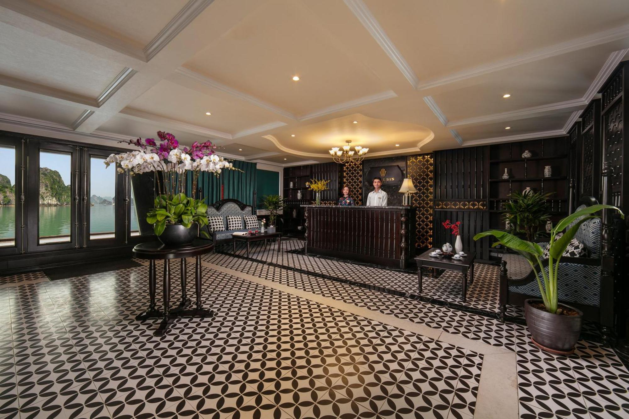 Genesis Luxury Regal Cruises 5* Hạ Long
