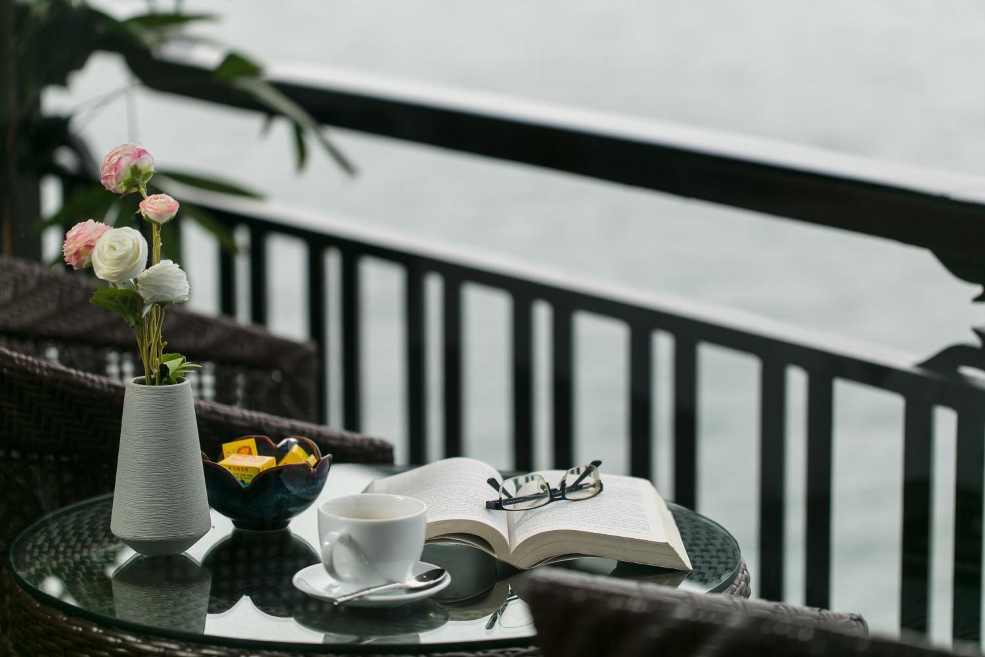  Genesis Luxury Regal Cruises Hạ Long