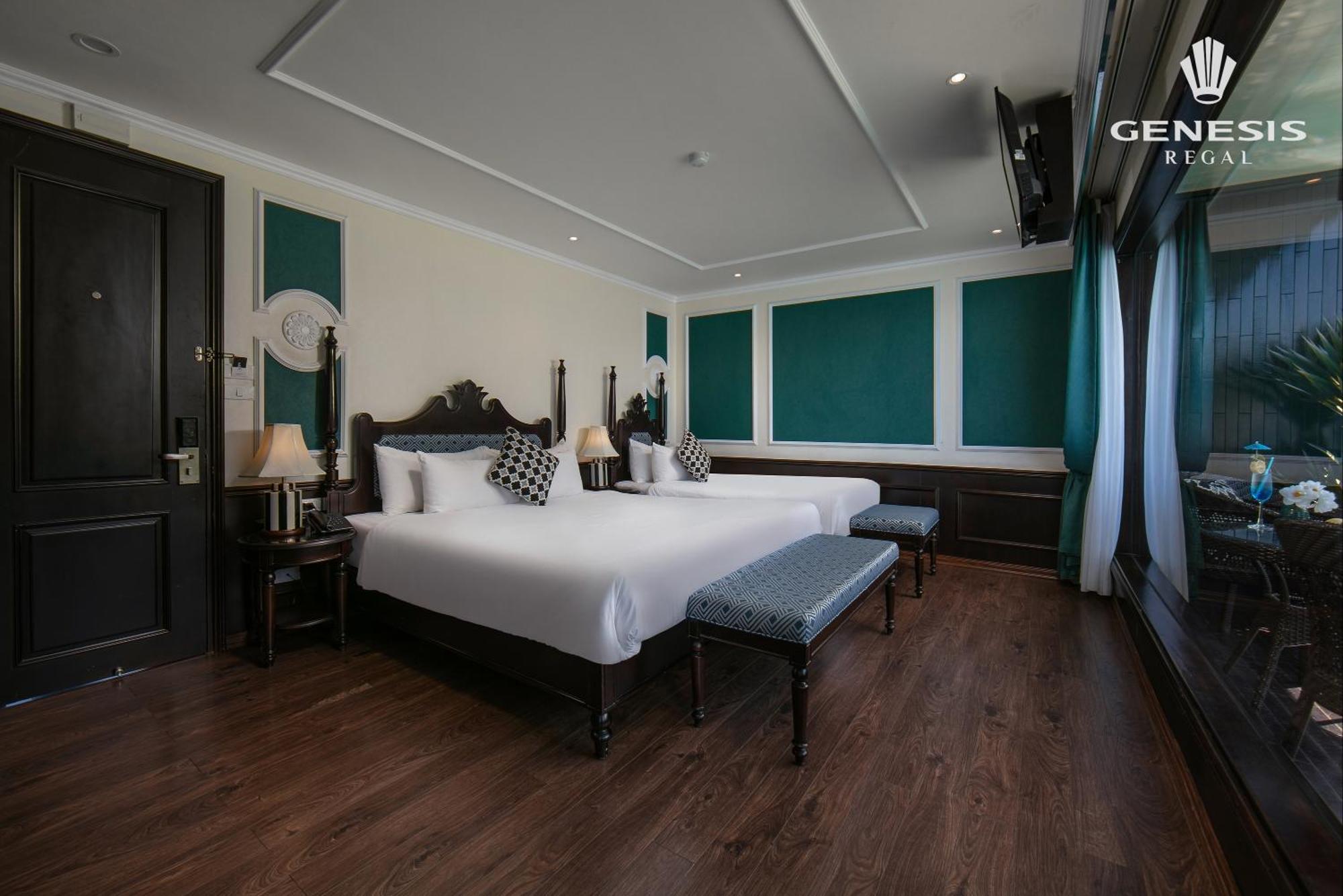 Genesis Luxury Regal Cruises  Hạ Long